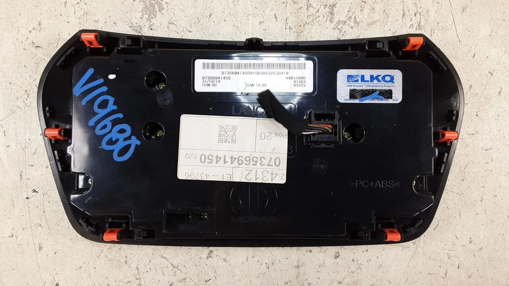 Pre-Owned 2021 2022 Jeep Renegade Radio Audio Climate Temperature Control Panel OEM LKQ (Good)