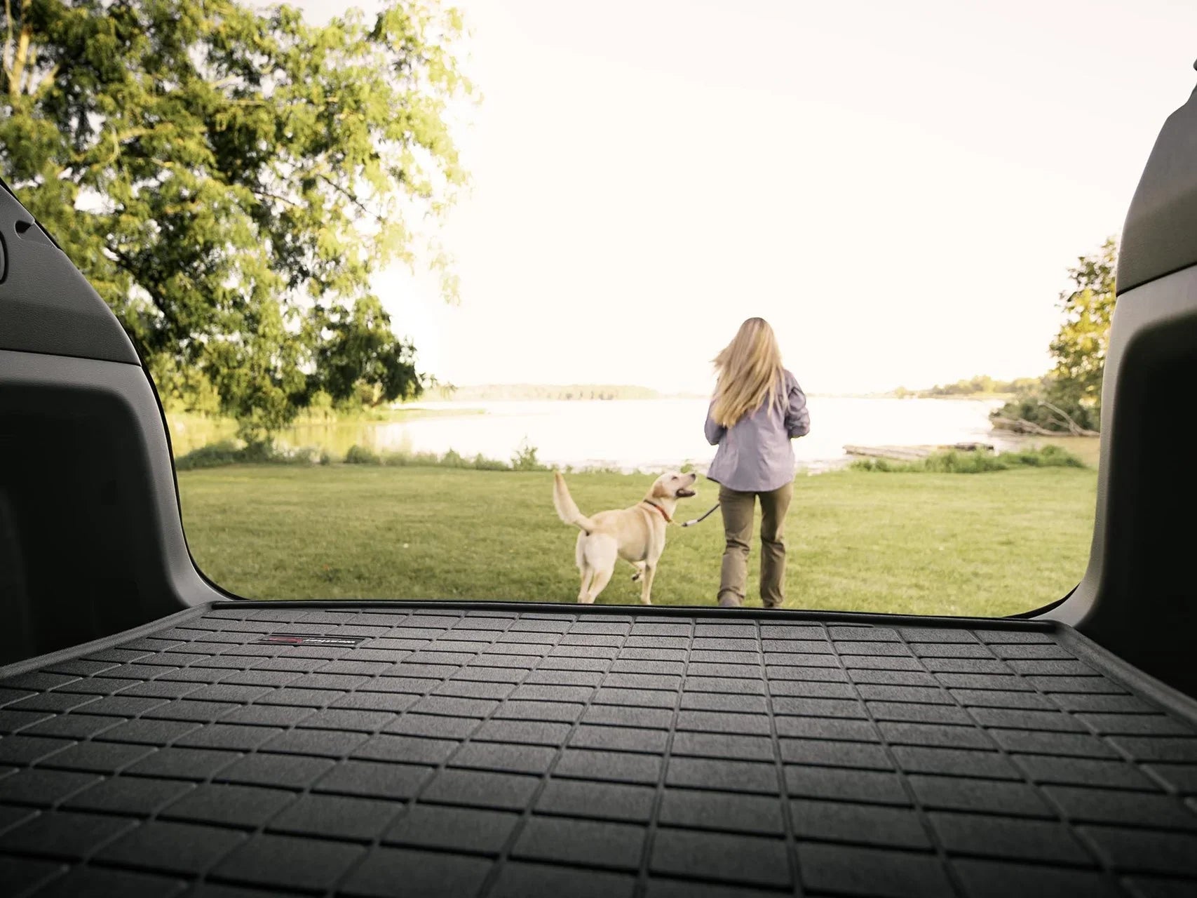 WeatherTech Cargo Trunk Liner compatible with Town & Country Van, Grand Caravan - Behind 3rd Row Seating, Black