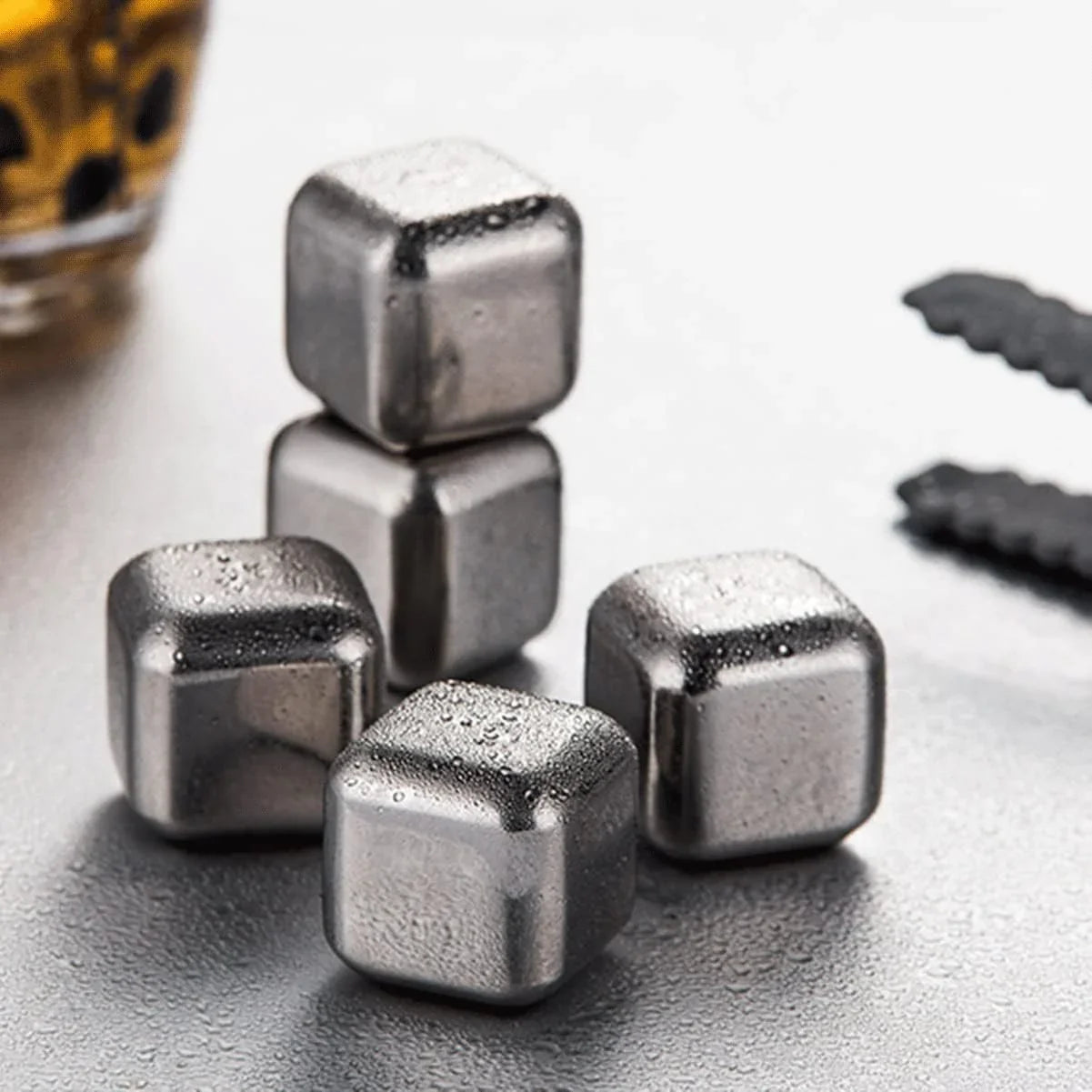 Whiskey Ice Cubes Stainless Steel Ice Cubes for Drinks Chilling Set of 4/6/8 with Box, Reusable Metal Whiskey Stones, Wine Chiller Rocks No Dilution Waterless Ice for Scotch, Vodka, Rum (Size : 6 pcs