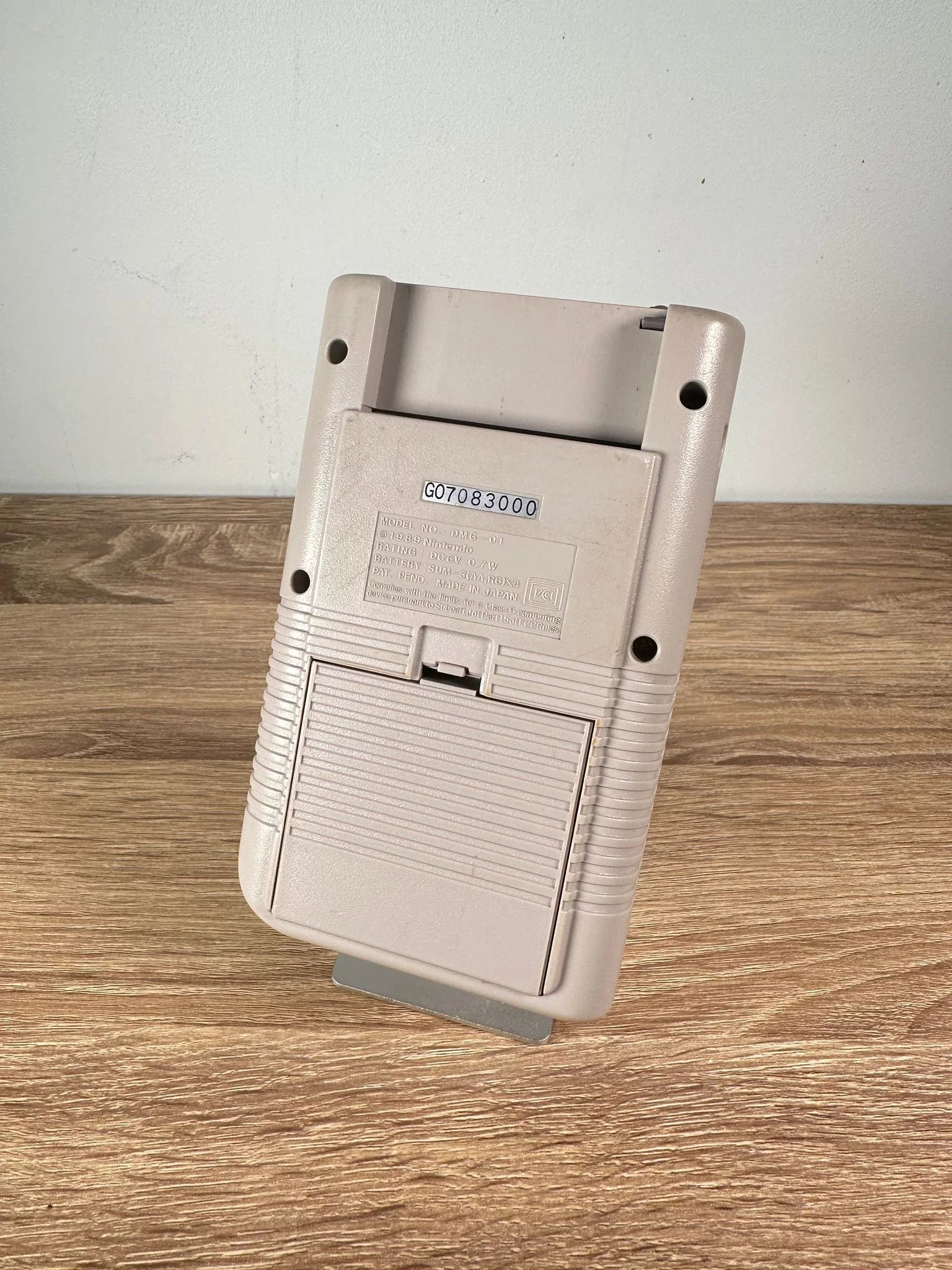 Renewed Original Nintendo Game Boy Console Classic Grey Tested and Cleaned Works Great, Rare Collectable (Refurbished)