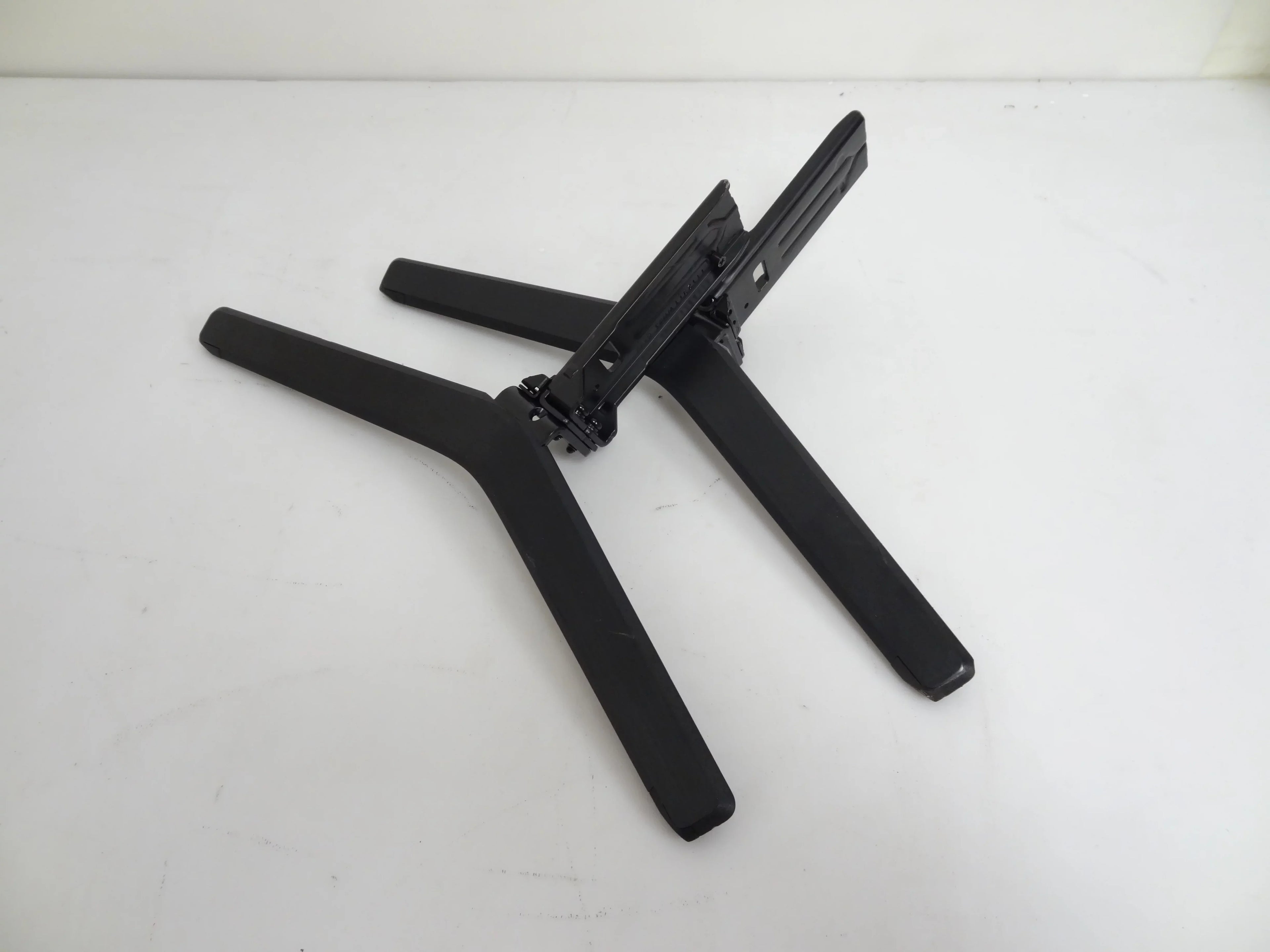 Sony KD-65X85K KD-65X80K KD-55X80CK Stand Legs - NEW (5-022-205-22 / 5-022-204-22)