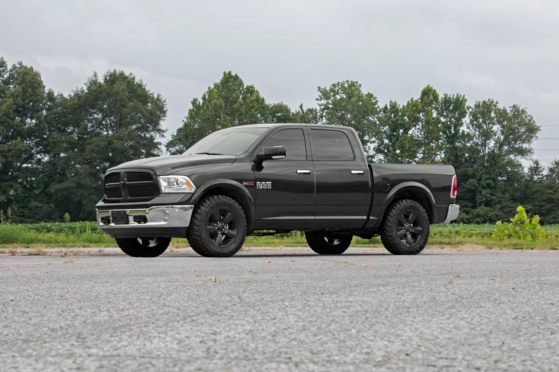 Rough Country 2.5" Lift Kit (fits) 2009-2011 RAM Truck 1500 4WD N3 Loaded Coil Spring Struts Suspension System 359.23