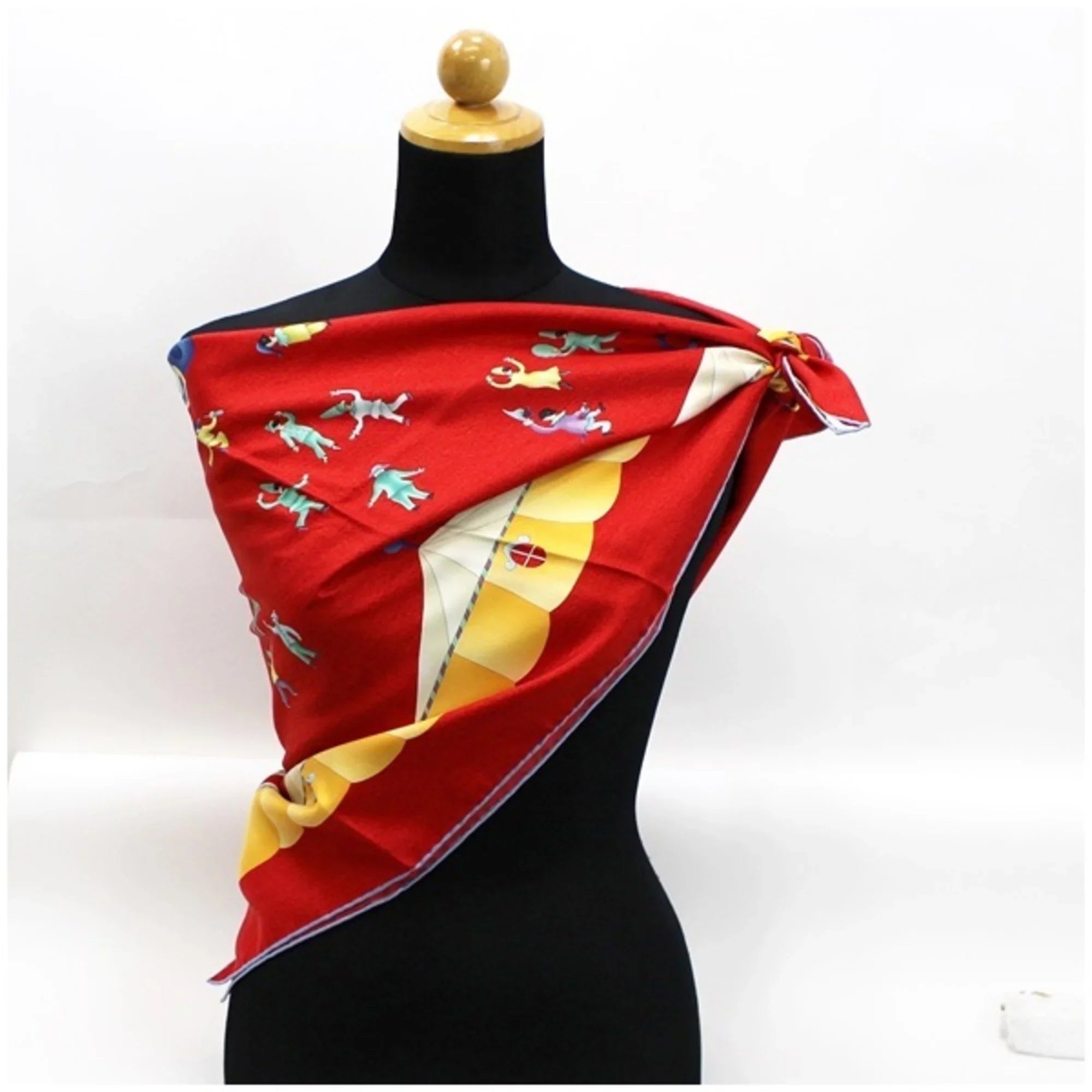 Pre-Owned Bvlgari scarf muffler silk red circus pattern BVLGARI ladies (Like New)