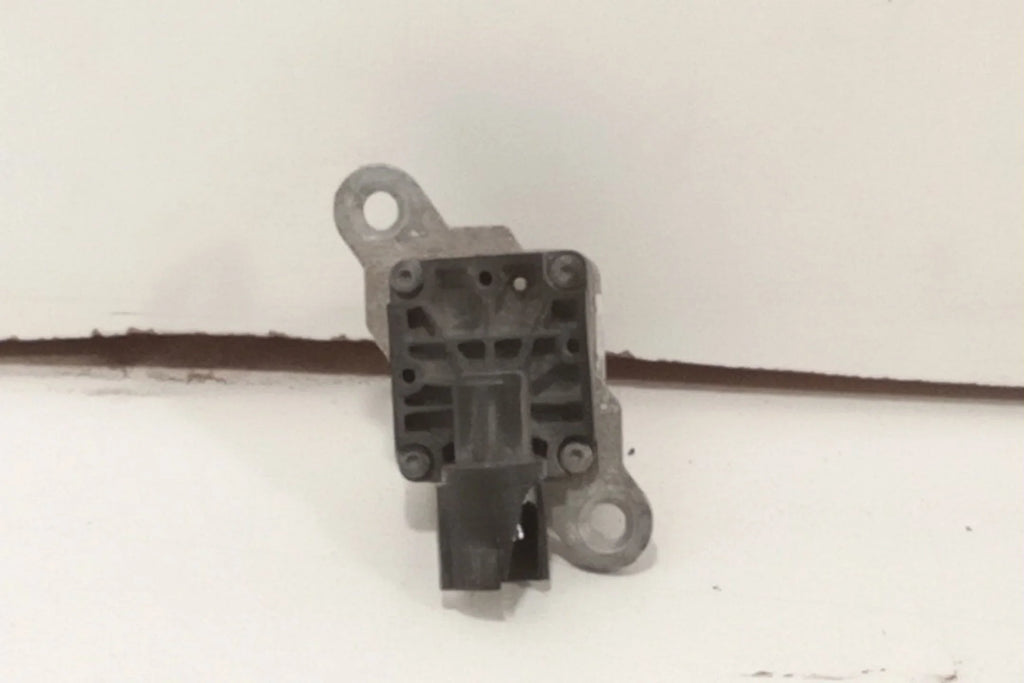 Pre-Owned 2013-2017 Dodge Ram 1500 Rear View Camera Sensor OEM (Good)
