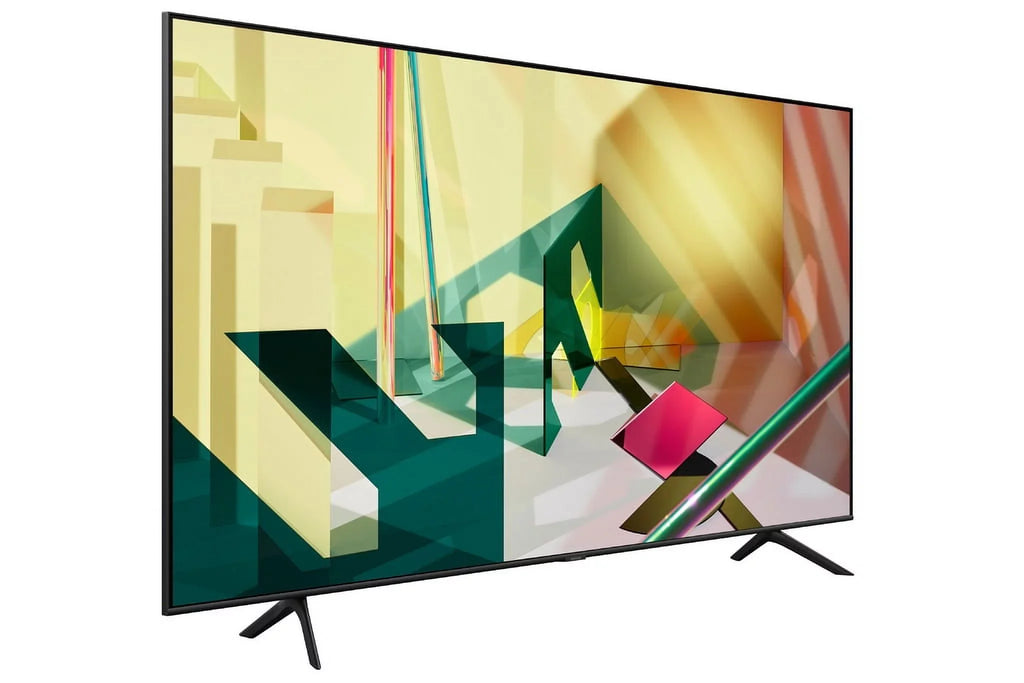 SAMSUNG 82” Class 4K Ultra HD (2160P) HDR Smart QLED TV QN82Q70T 2020